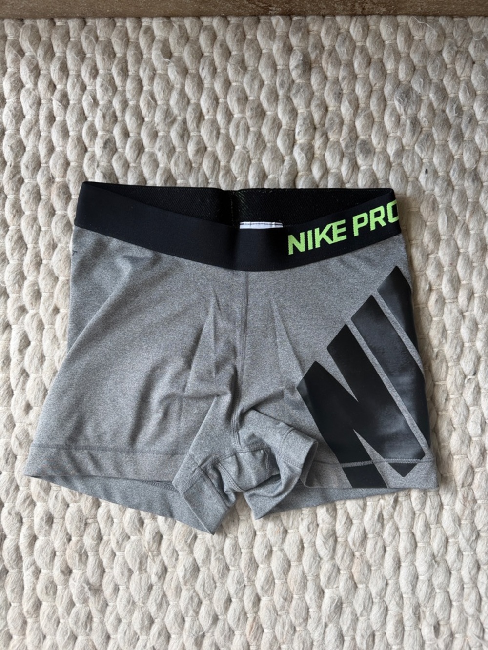 Nike Pro 3" Compression Shorts Gray Heather Black S Dri-FIT Volleyball Gym